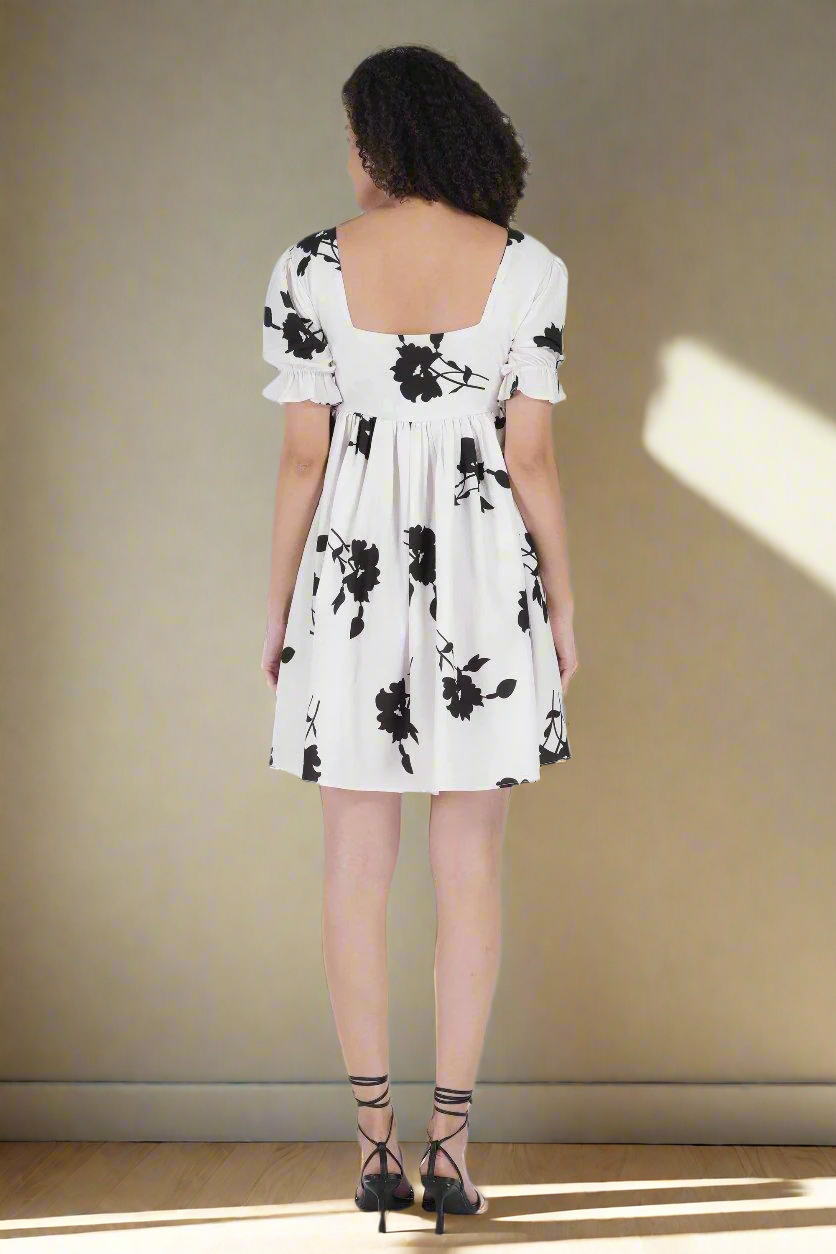 BW Flower Printed Short Dress - Image 5