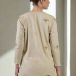Women long sleeve front button honey bee embroidery blazer - Image 4