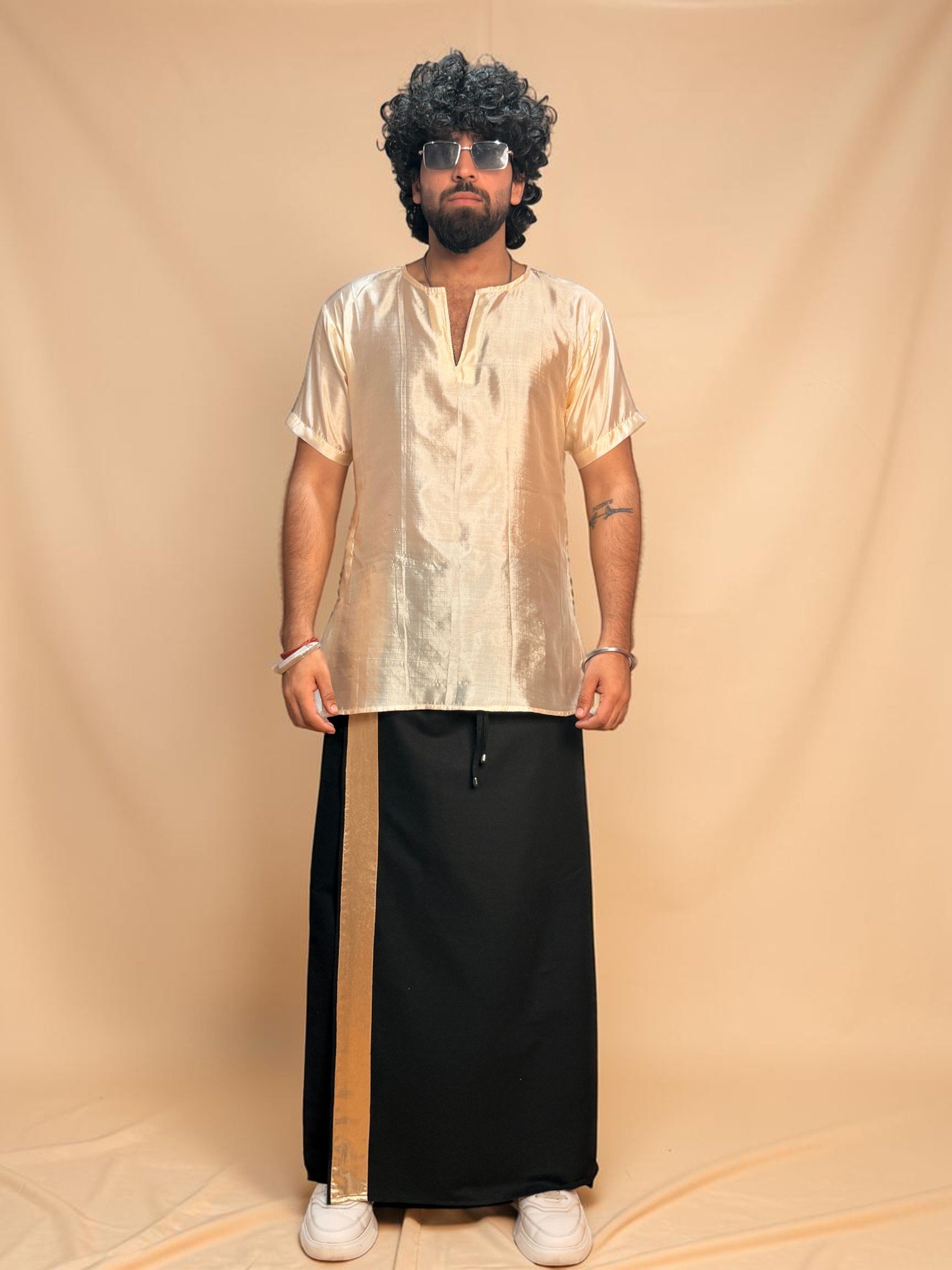 Men Black Color With Light Golden Zari Stripe Pajamalungi - Image 2