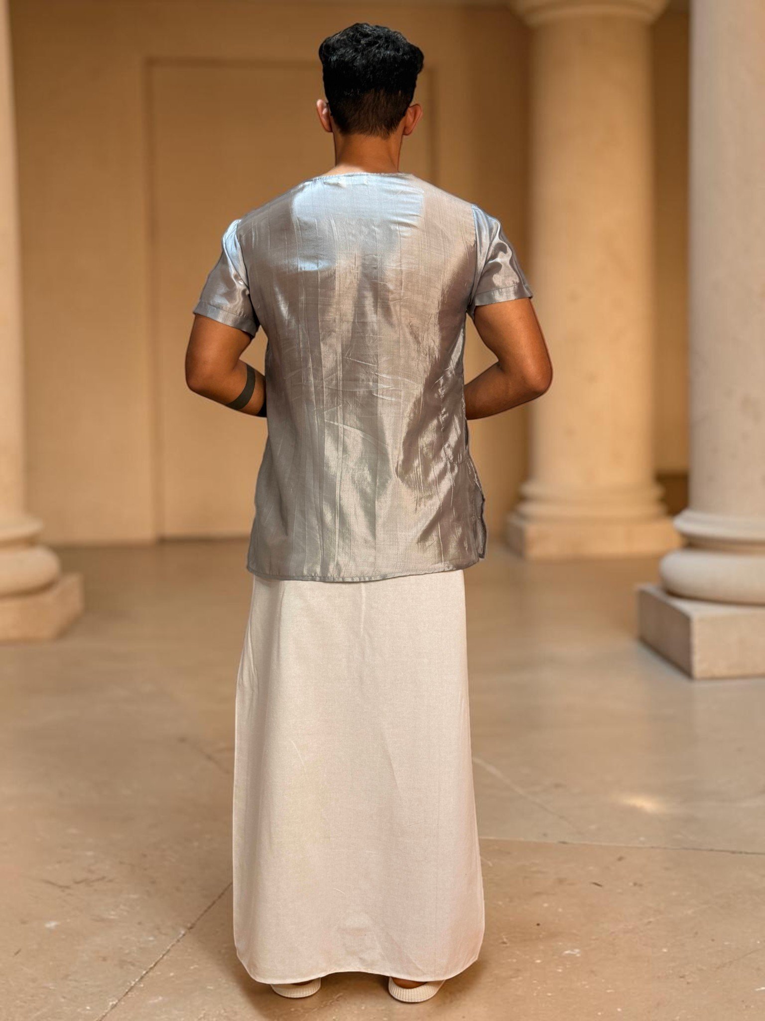 Men White Color With Grey Zari Stripe Pajamalungi - Image 6