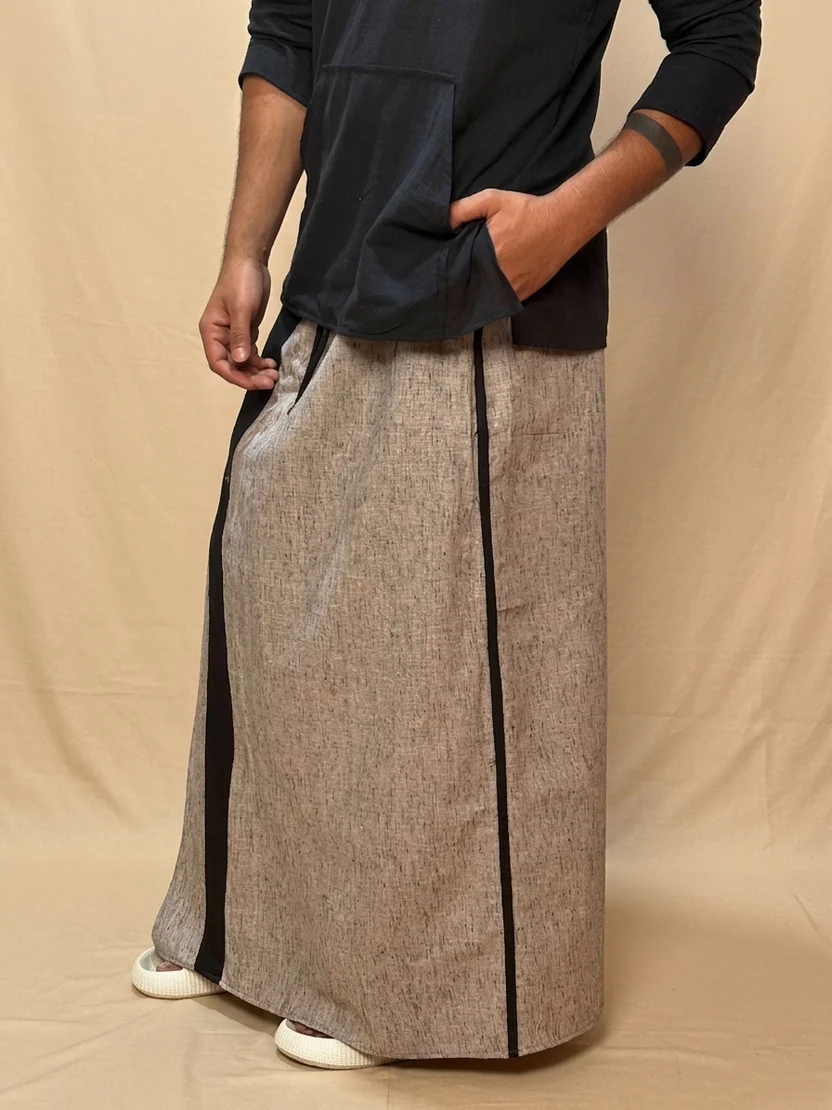 Men Dusty Grey Color With Black Contrast Stripe Pajamalungi