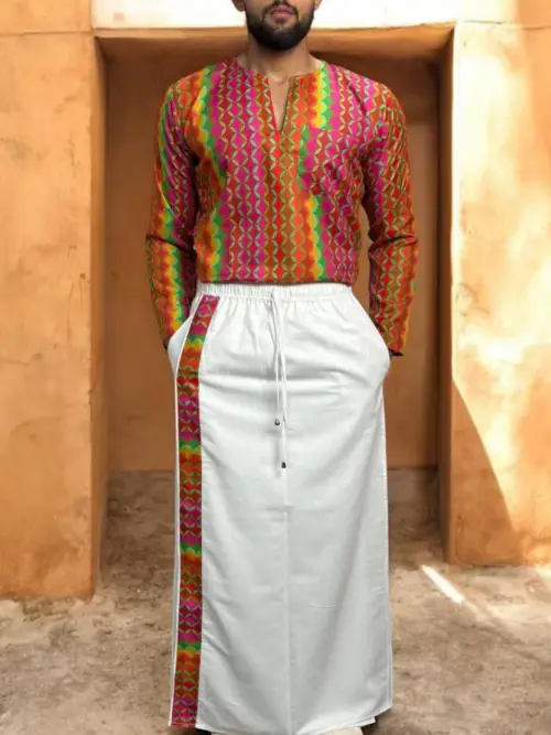 Classic White Pajamalungi with Geometric Border Stripe
