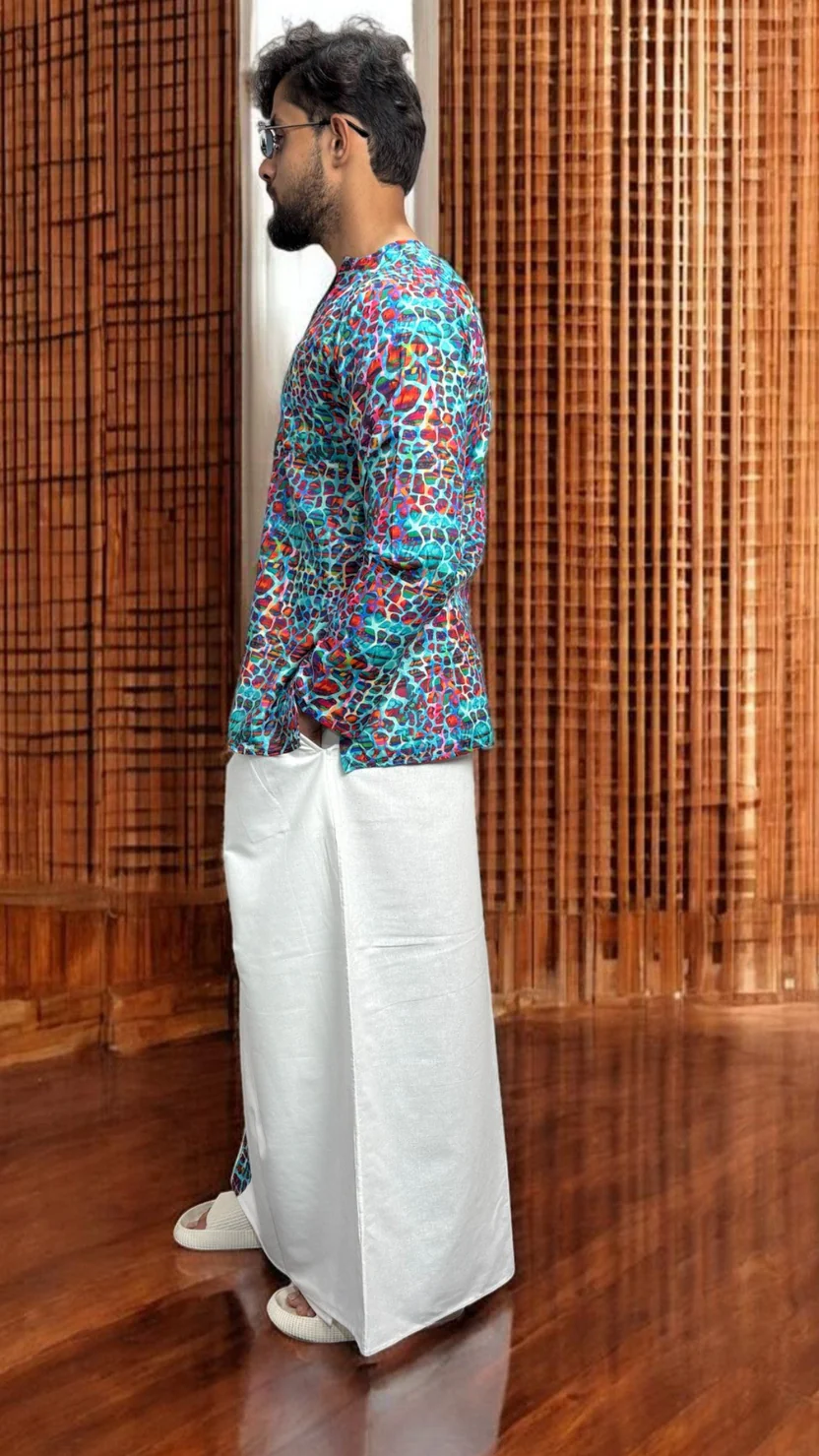 Men's White South Indian Pajamalungi with Mosaic Stripe Detail - Image 4