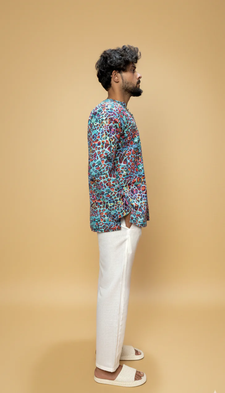 Men’s Multicolor Abstract Printed Kurta - Image 3