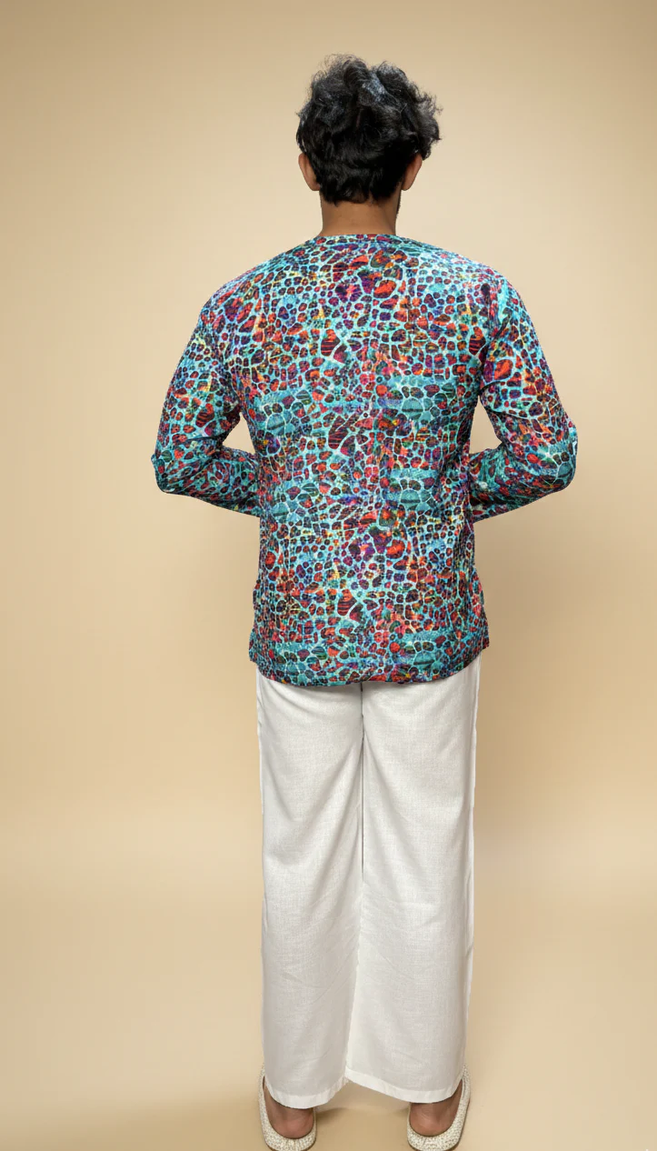 Men’s Multicolor Abstract Printed Kurta - Image 4