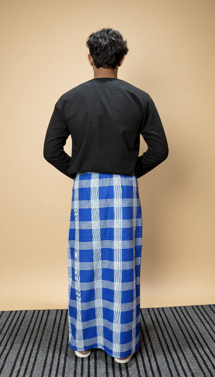 Men Checked Blue Pajamalungi - Image 2