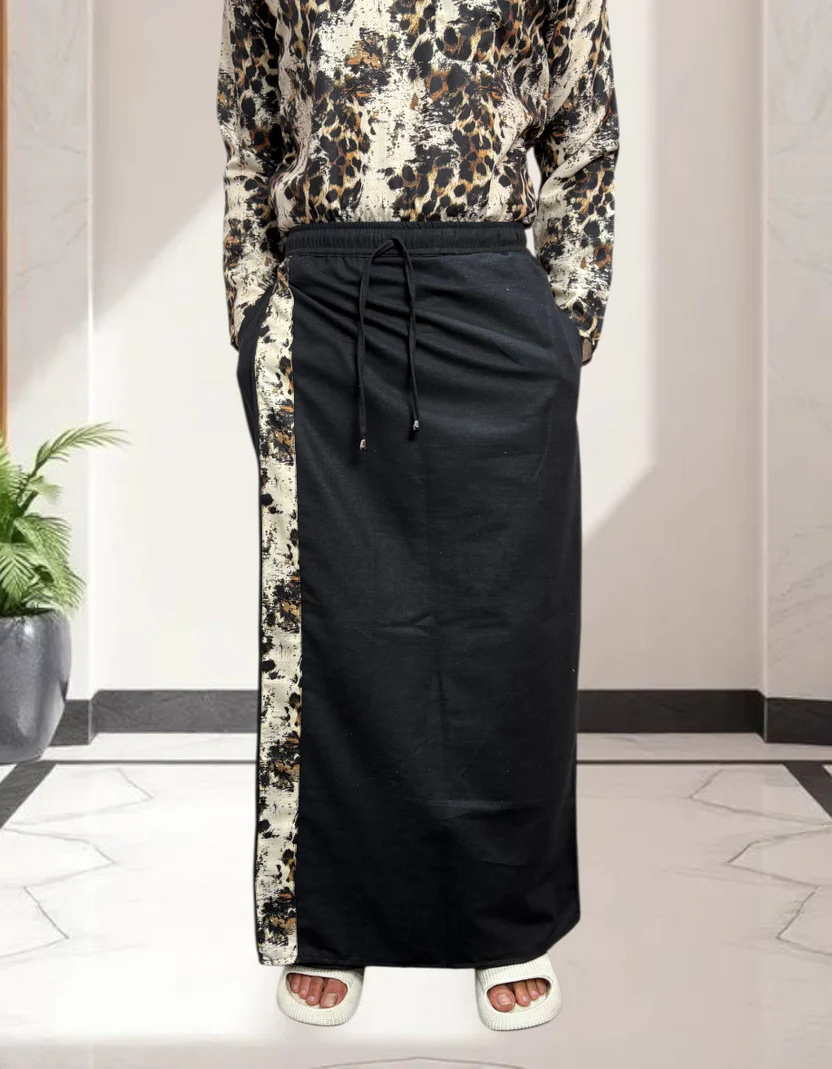 Men Black Color With Lepoard Elite Stripe Pajamalungi