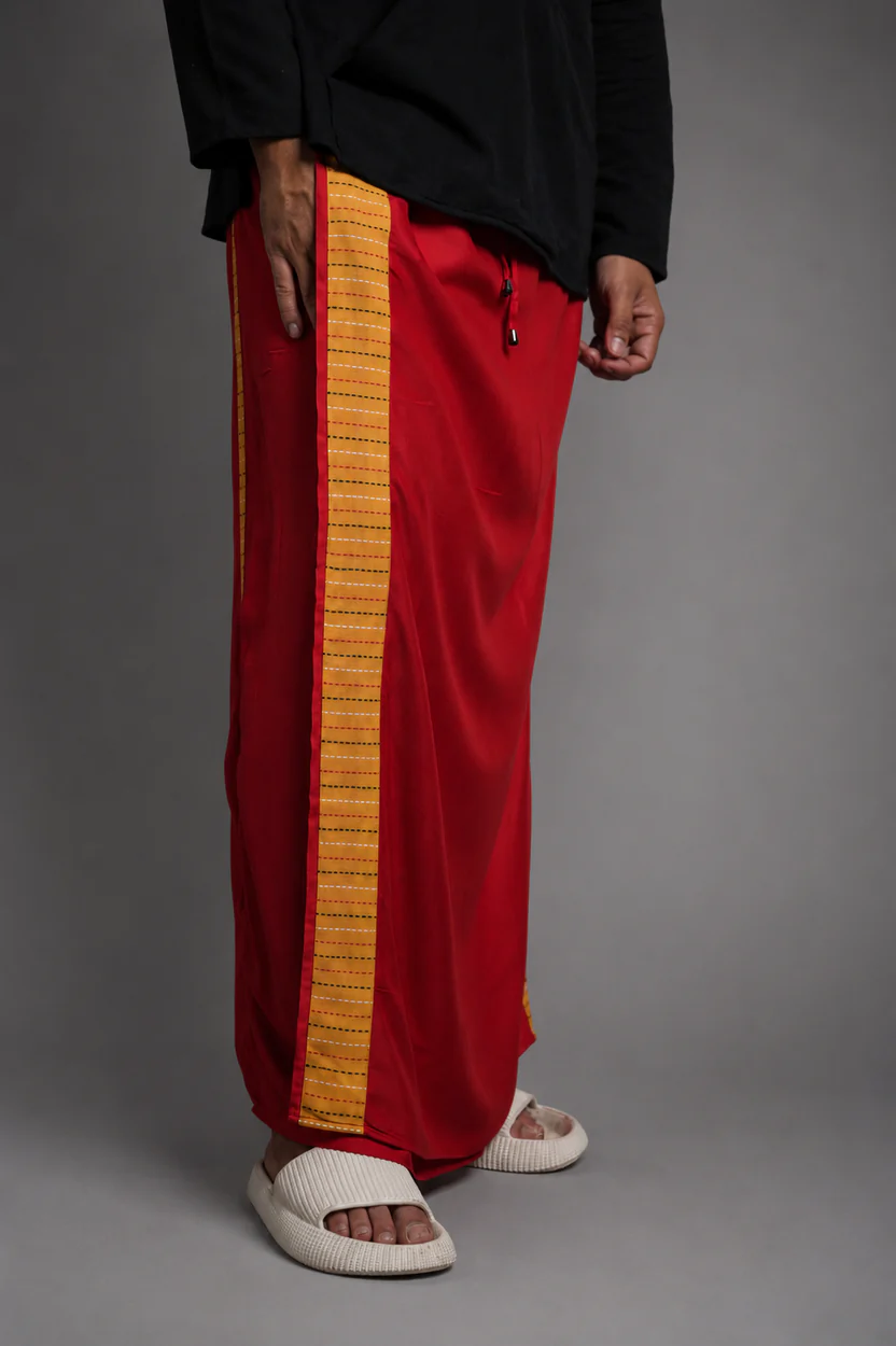 Men Red Colour Pajamalungi With Yellow Textured Stripe Panel - Image 7