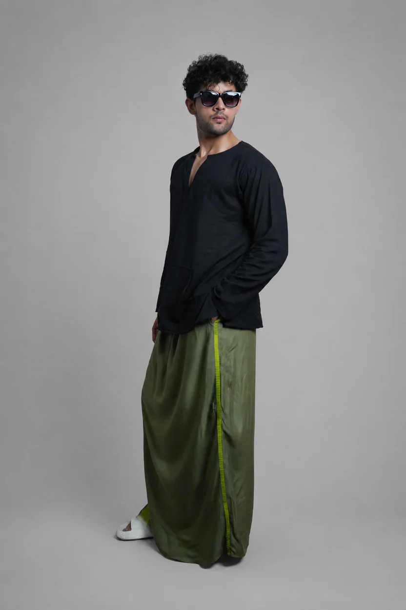 Men Olive Green Colour Pajamalungi With Green Textured Stripe Panel - Image 3