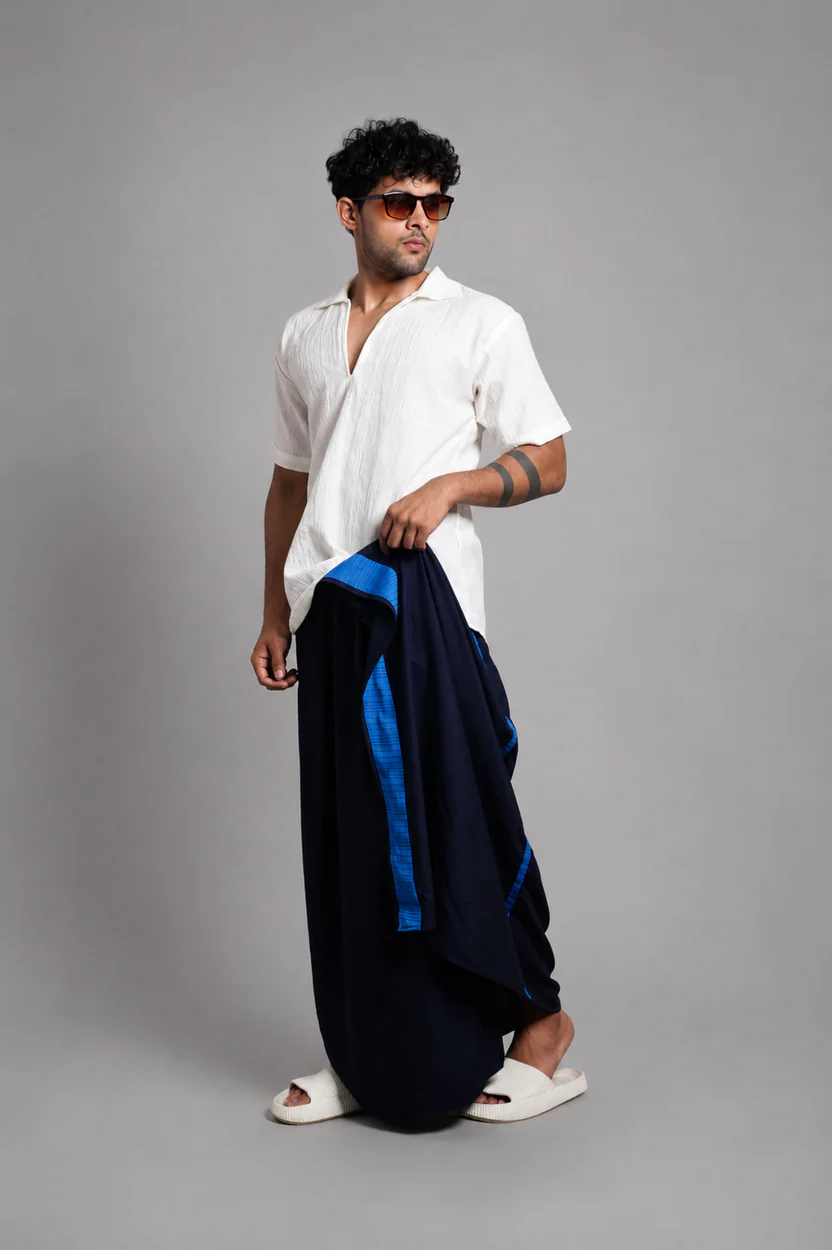 Men Navy Colour Pajamalungi With Blue Textured Stripe Panel - Image 3
