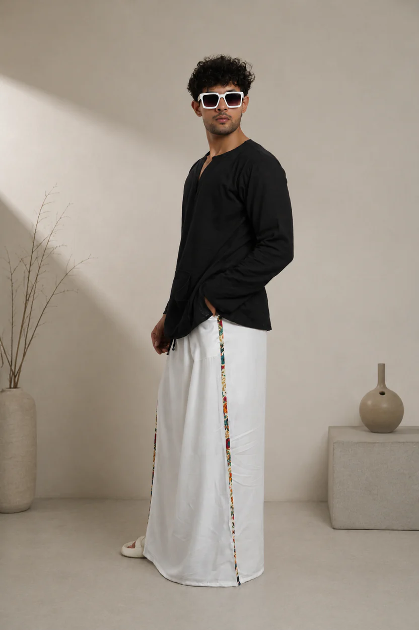 Men White Colour Pajamalungi With Floral Printed Panel - Image 4