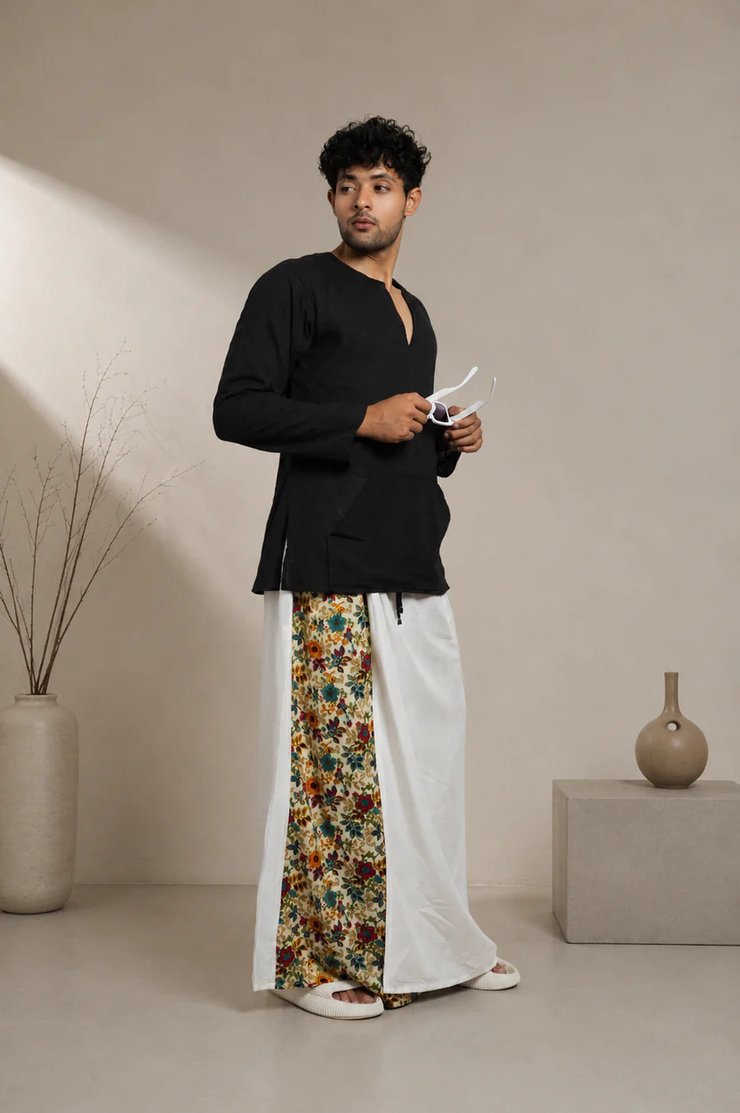 Men White Colour Pajamalungi With Floral Printed Panel - Image 3
