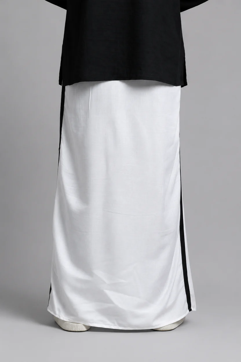 Men White Colour Pajamalungi With Navy And Gold Zari Stripe Panel - Image 6