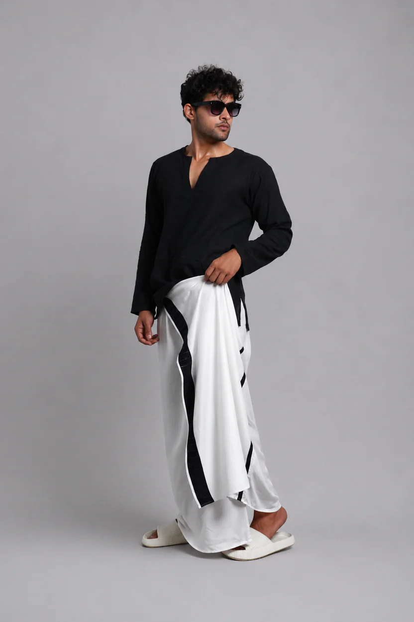 Men White Colour Pajamalungi With Navy/ SilverZari Stripe Panel - Image 5