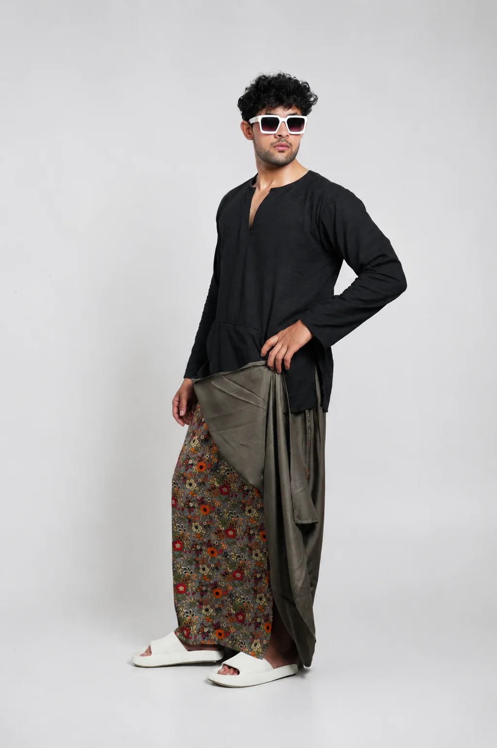 Men Mouse Colour Pajamalungi With Floral Printed Panel - Image 2