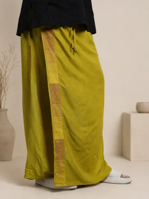 Men Yellow Steve Colour Pajamalungi With Brown & Yellow Colour Stripe Panel