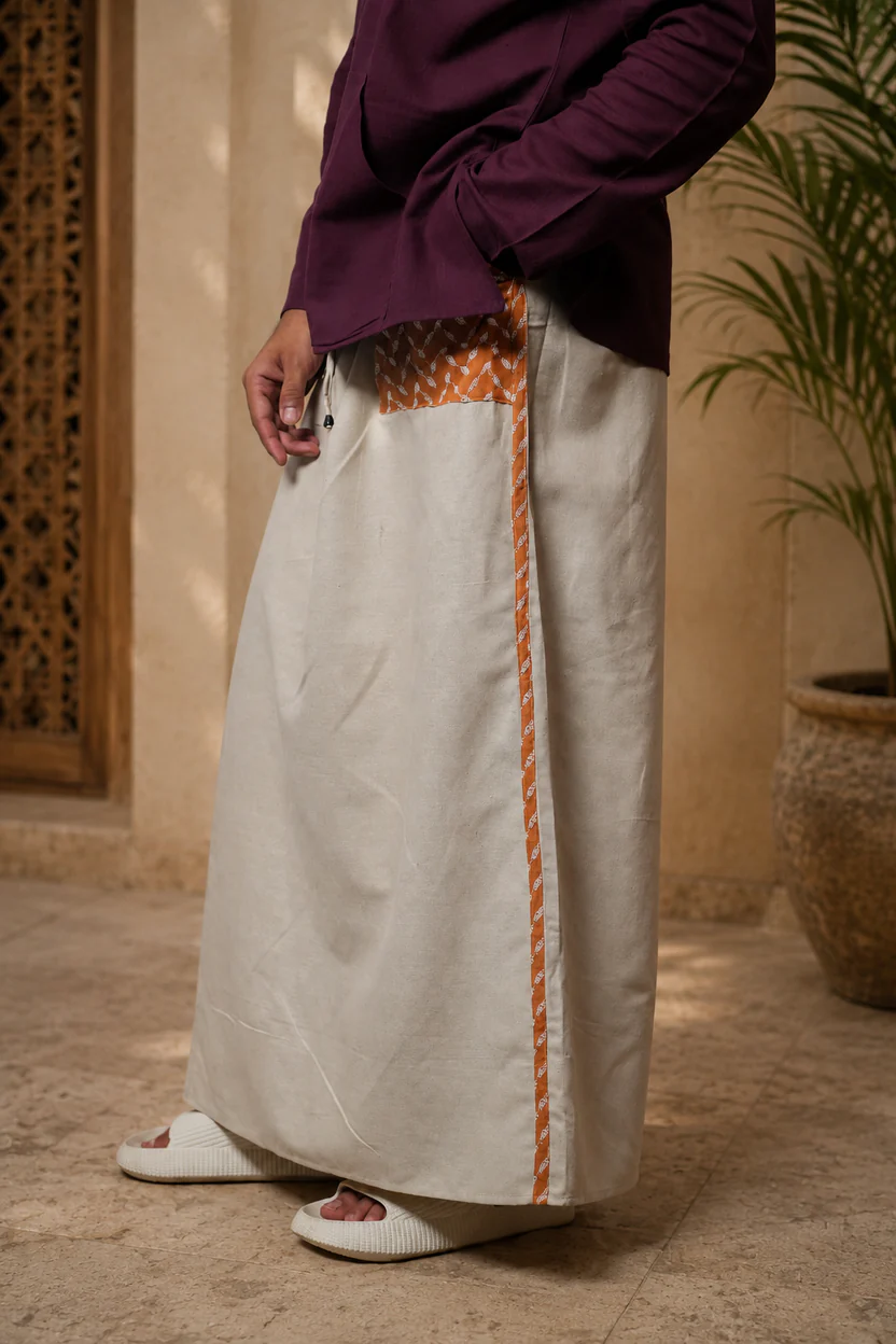 Men Beige Color Pajamalungi With Brown Embroidery 2 Panel - Image 4