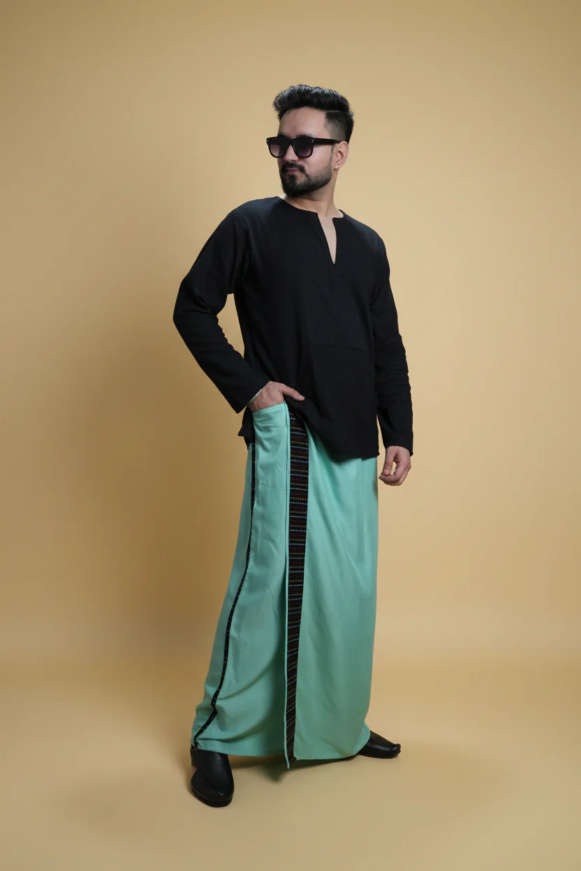 Men Ramagreen Colour Pajamalungi With Black Stripe Panel - Image 4