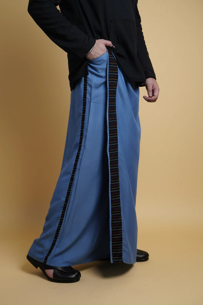 Men Grey Colour Pajamalungi With Black Stripe Panel