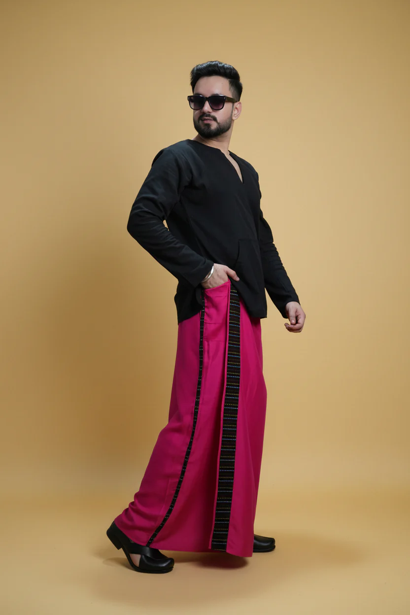 Men Pink Colour Pajamalungi With Black Stripe Panel - Image 3