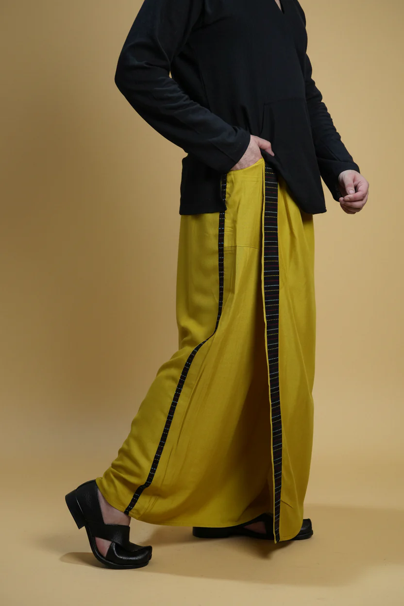 Men Yellow Steve Colour Pajamalungi With Black Stripe Panel - Image 4