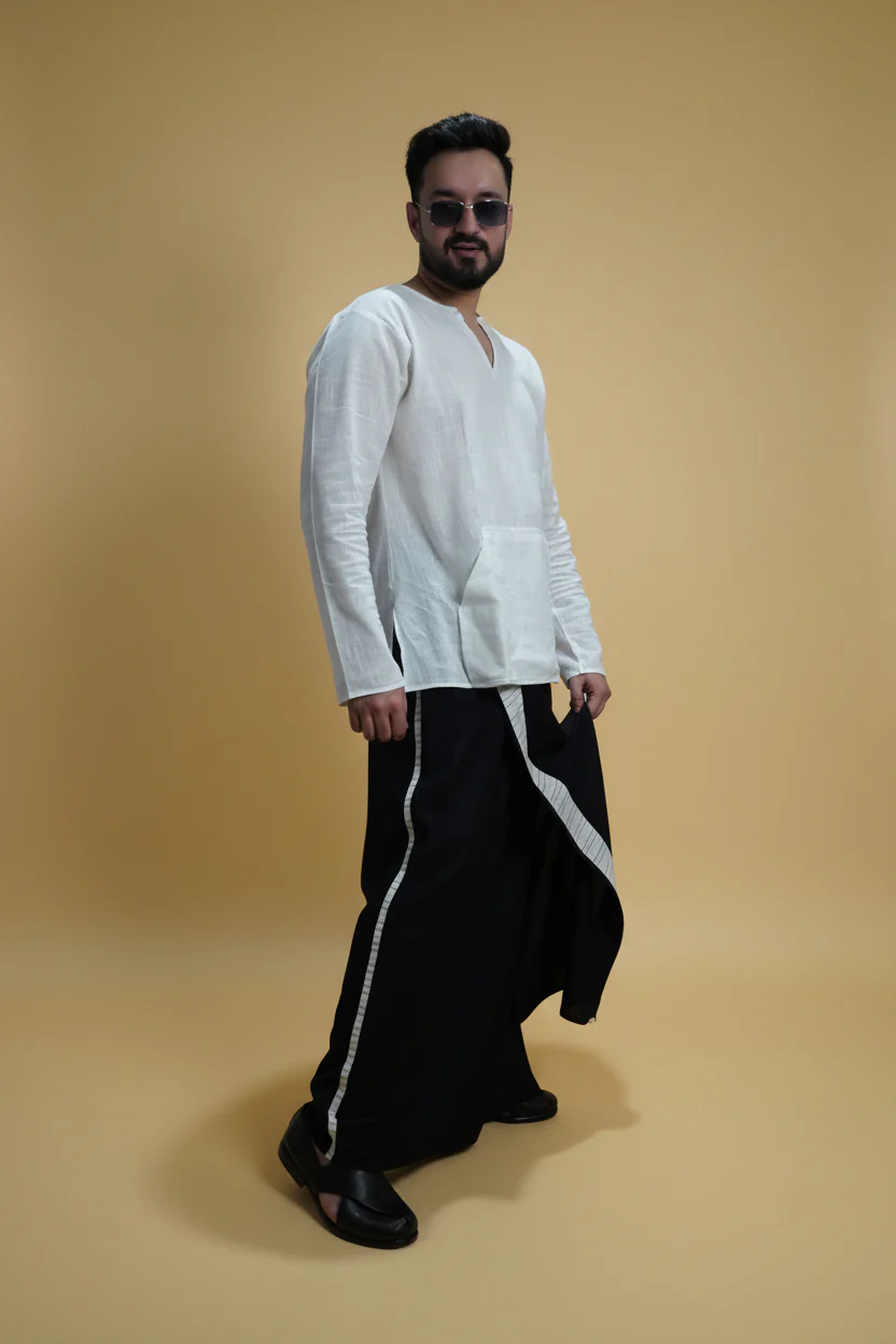 Men Black Colour Pajamalungi With White Stripe Panel - Image 5