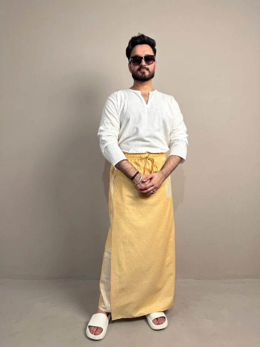 Men Yellow Color Pajamalungi With Yellow Stripe Panel - Image 5