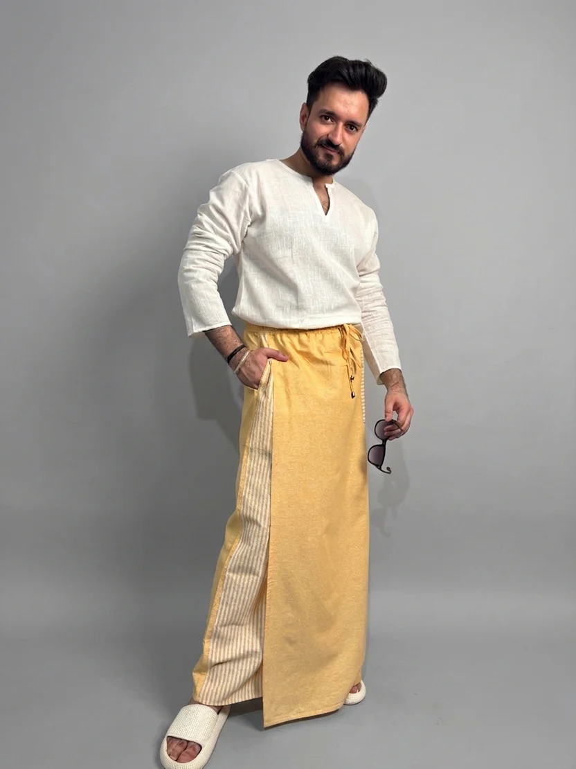 Men Yellow Color Pajamalungi With Yellow Stripe Panel - Image 7