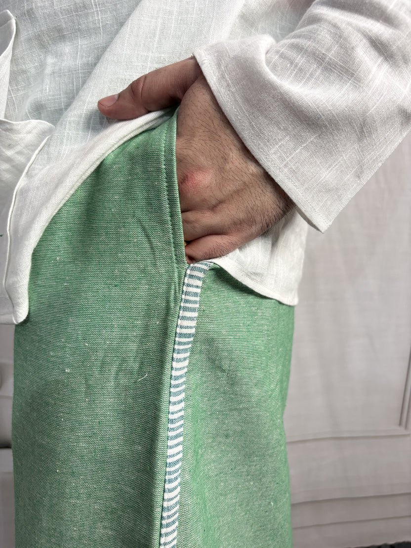 Men Green Color Pajamalungi With Green Stripe Panel - Image 8