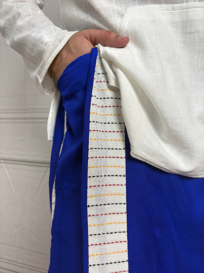 Men Royal blue Colour Pajamalungi With White Stripe Panel - Image 2