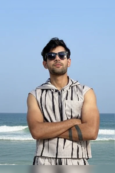 Printed Sleeveless hooded Beach wear for Men